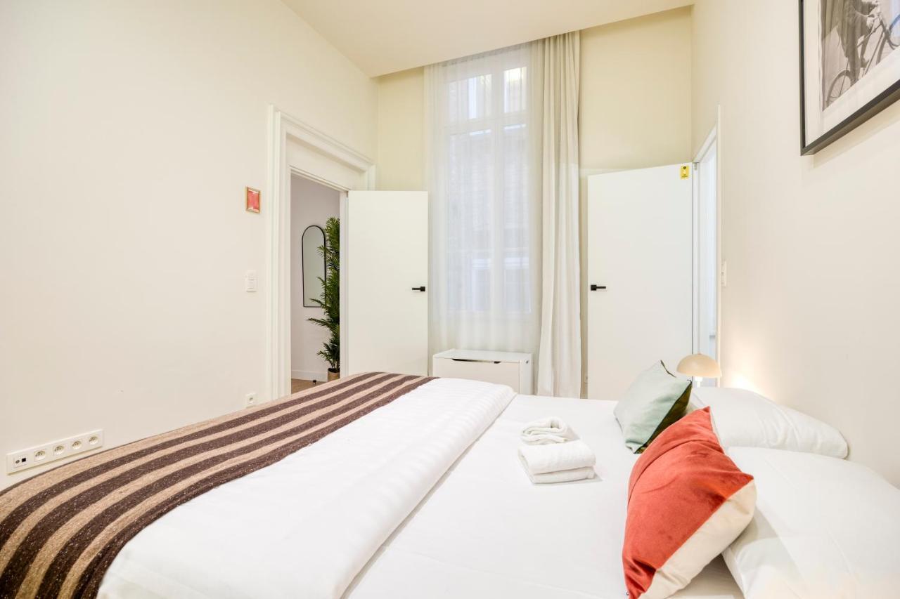 Smartflats - Main Street Appartamento Gand